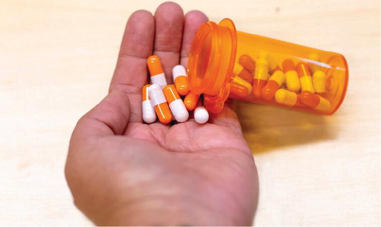 Strattera vs Adderall: Which should I take to treat my ADHD?